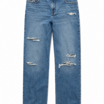 Medium Wash Blue Straight-Leg Distressed Jeans with Frayed Hem